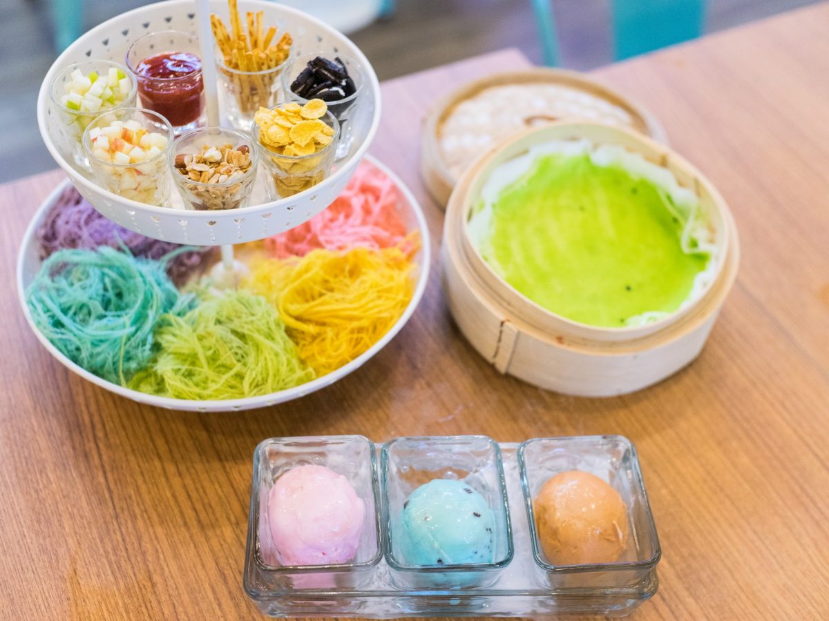 [新聞] 泰國大城甜點Roti Sai Mai薄餅捲糖絲 Candy Crepe時尚吃